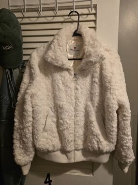 Urban Republic Cream Teddy Faux Fur Zip Jacket
